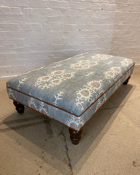 Fermoie Bryher ottoman