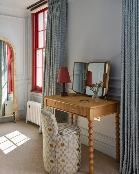 Sandy Dressing Table Stool