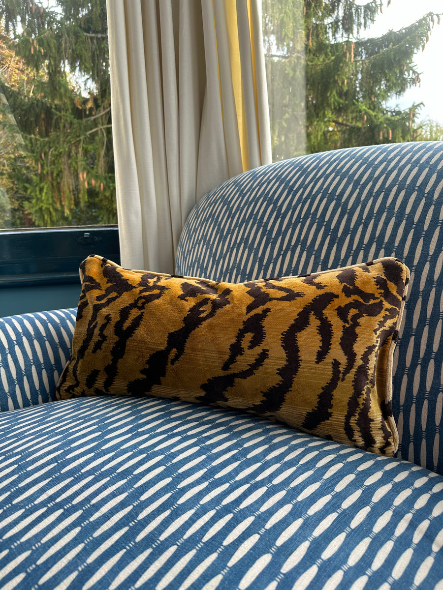 Nobilis tiger mini bolster cushion