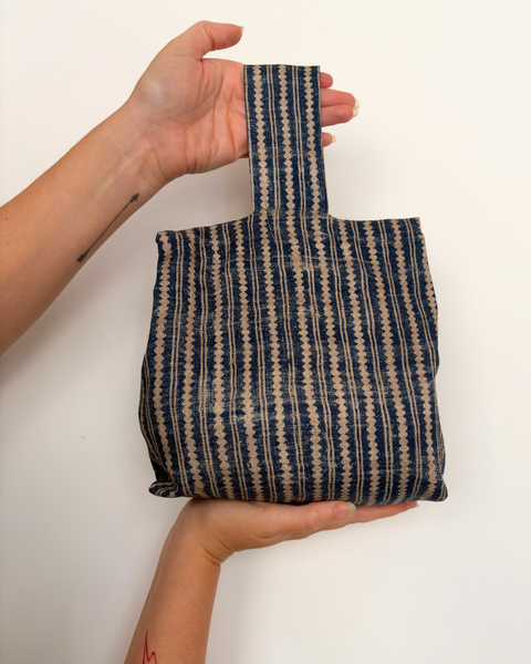 Robert Kime Hishi - Door Stop