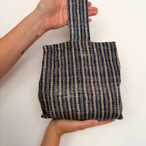 Robert Kime Hishi - Door Stop