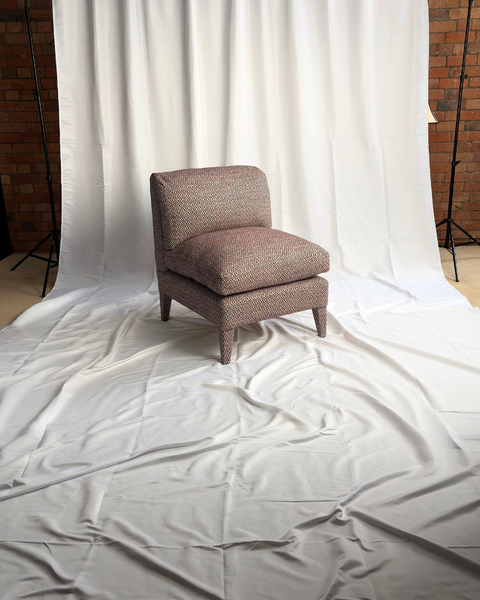 Nikki Slipper Chair in GP&J Baker Hopton red/blue