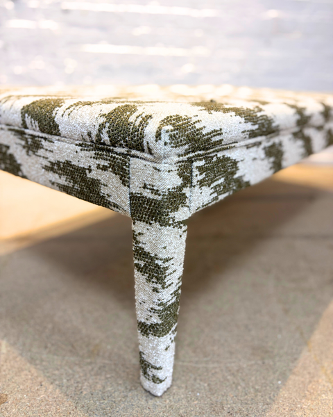 Villa Nova, Zibar in Elm - Honey ottoman