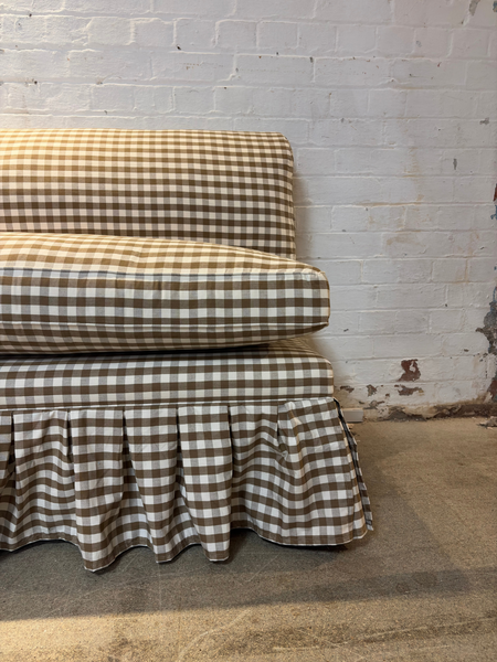 Katherine Slipper Back Skirted Banquette