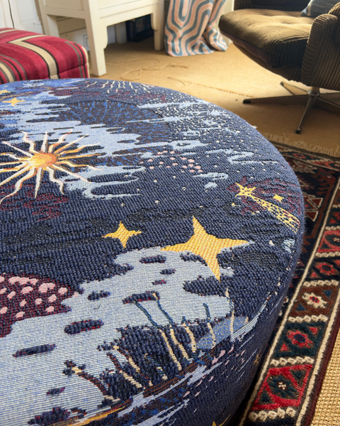 Ottoman Emelia sur mesure dans n'importe quel tissu