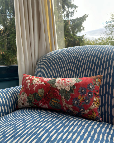 Colefax & Fowler Mini bolster cushion