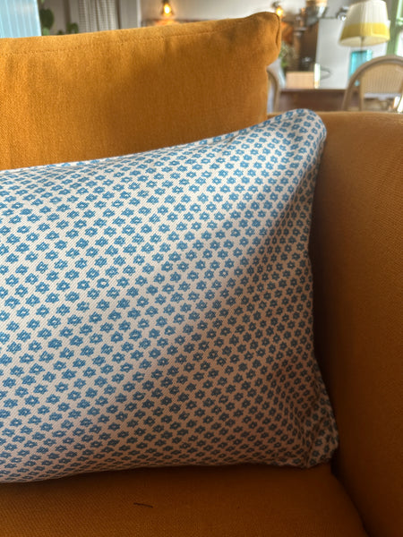 Fermoie bolster cushion