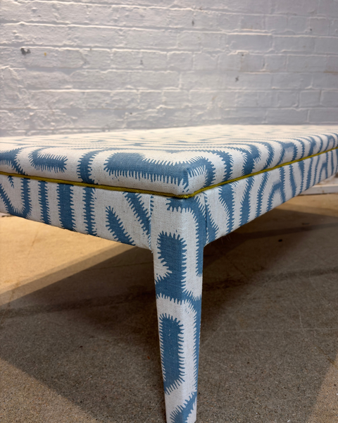 Rapture and Wright - Albacin flax flower - Honey ottoman