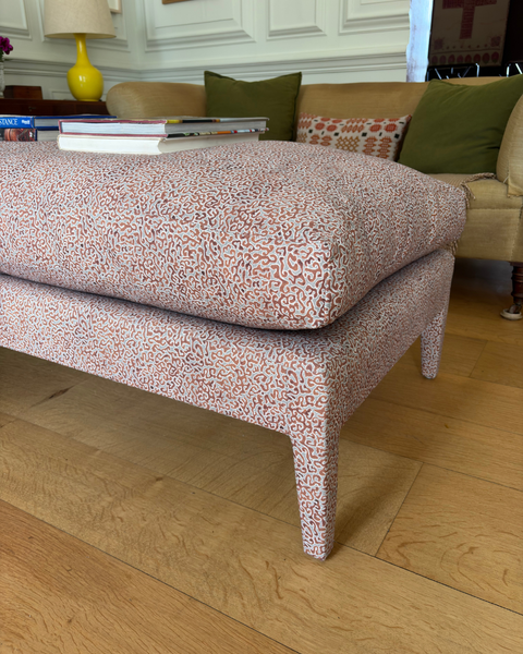 Evie ottoman in Franquemont Java in Rust