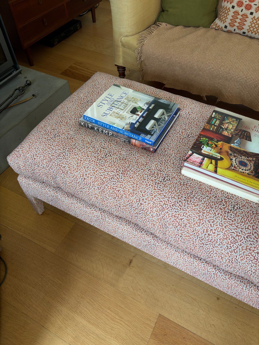 Evie ottoman in Franquemont Java in Rust