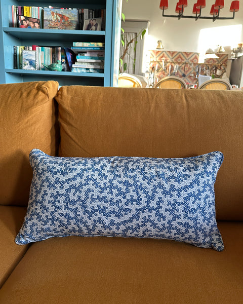 Colefax & Fowler  Mini bolster cushion