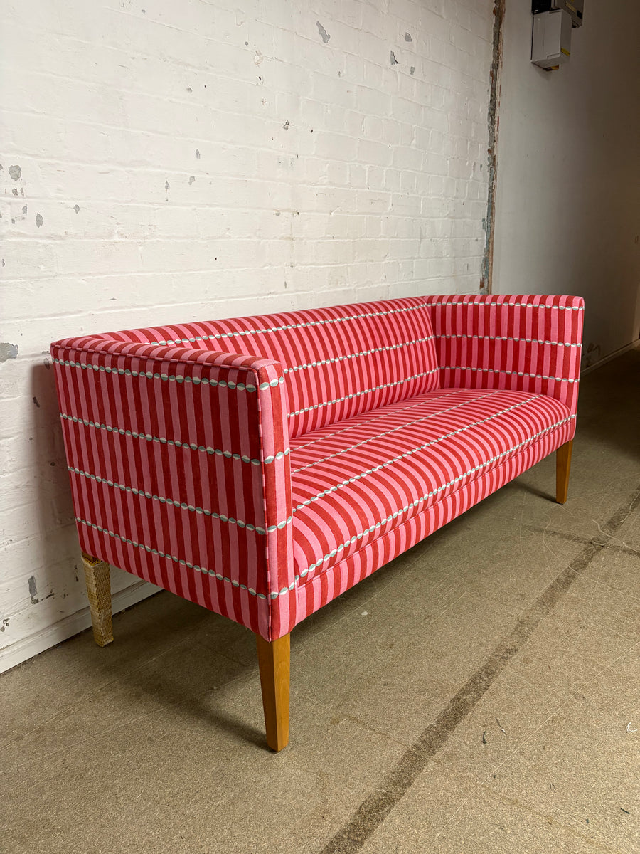 Molly - Occasional Sofa