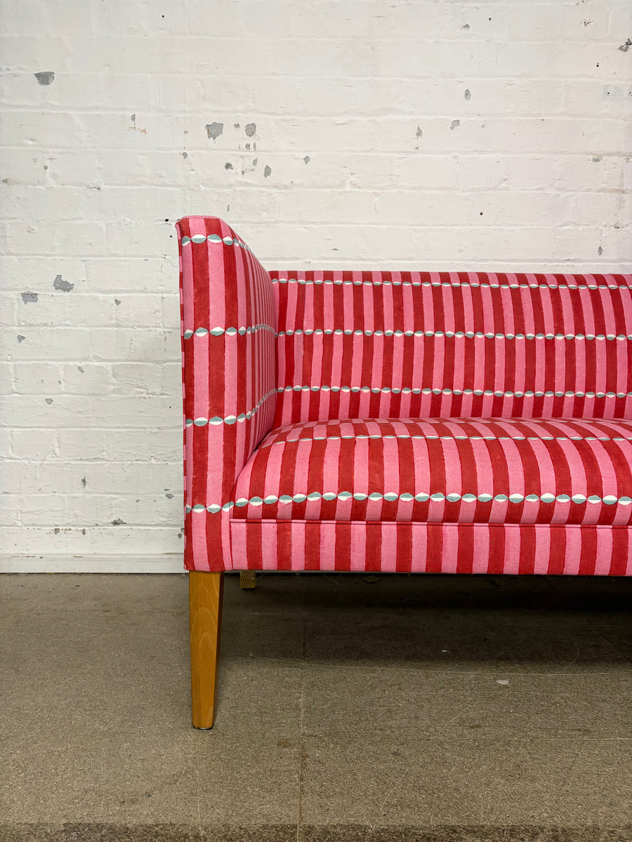 Molly - Occasional Sofa