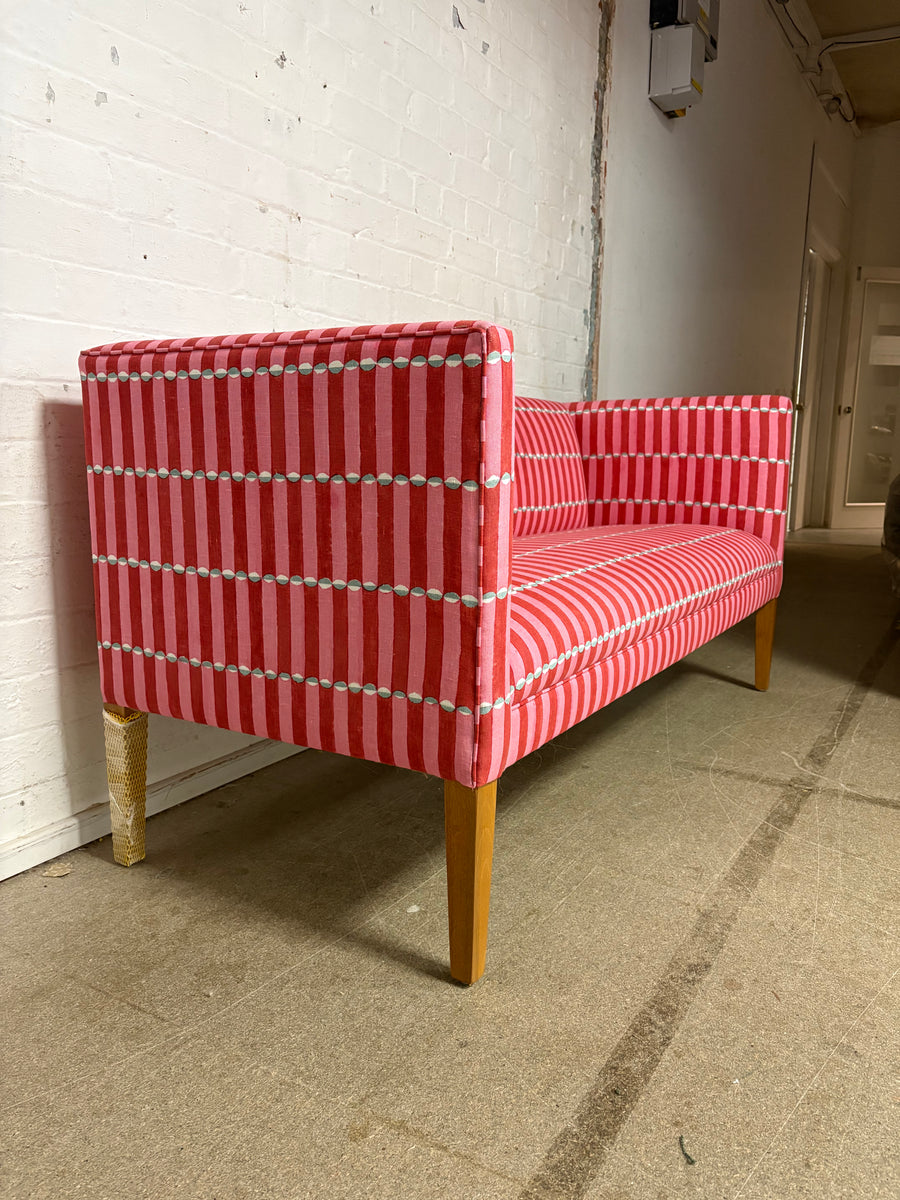 Molly - Occasional Sofa