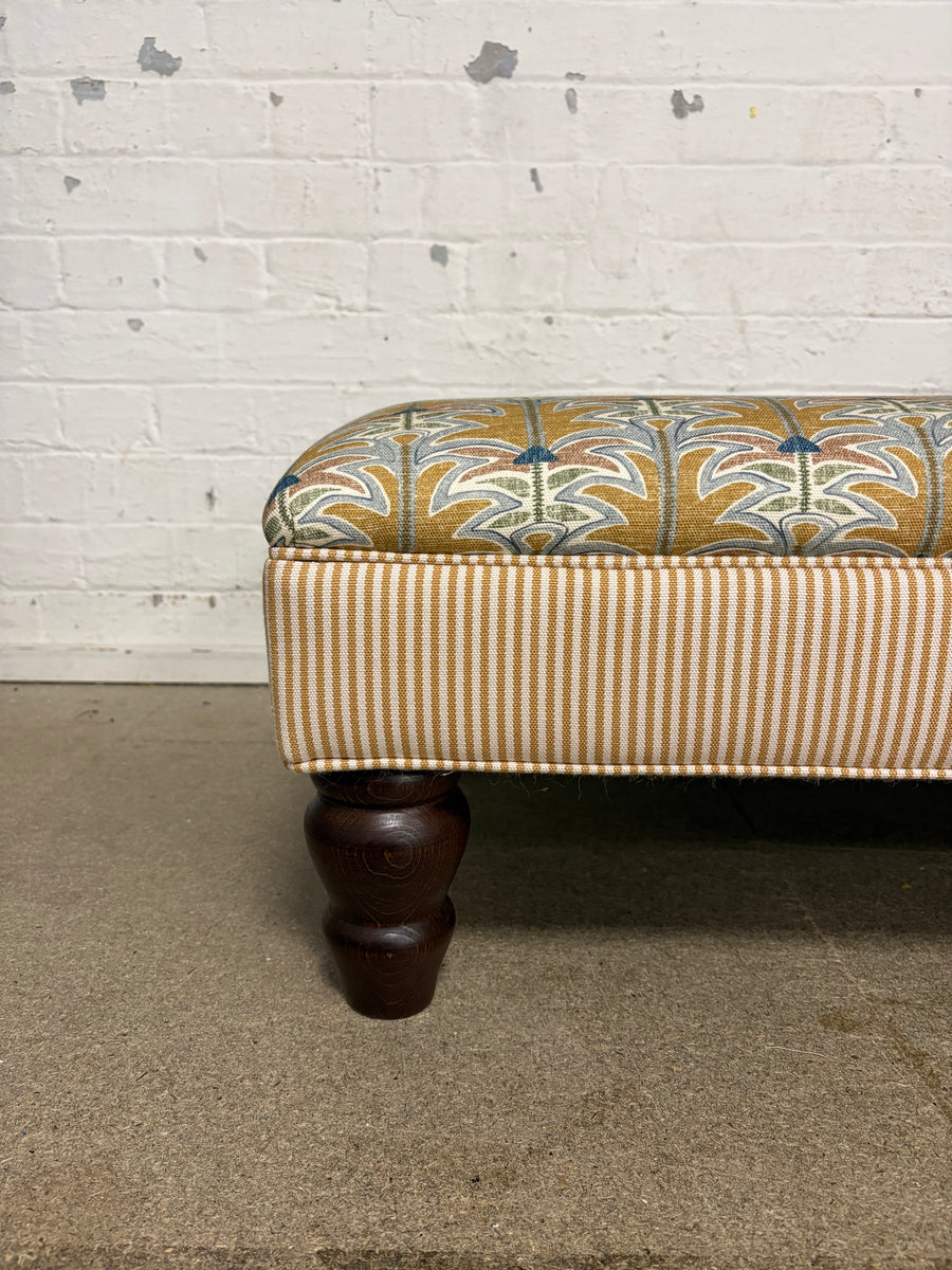 Bryher ottoman in Skybragd by gyri design