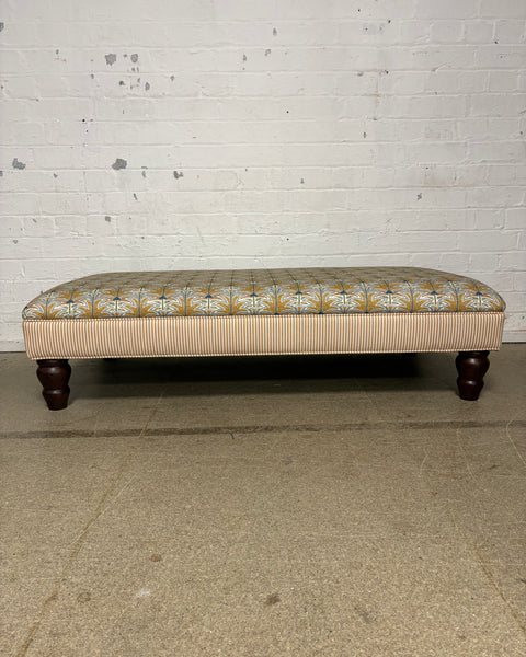 Bryher ottoman in Skybragd by gyri design