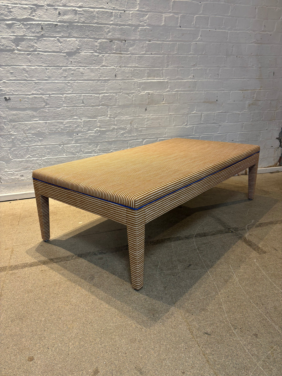 Fermoie - Poulton stripe - Honey ottoman