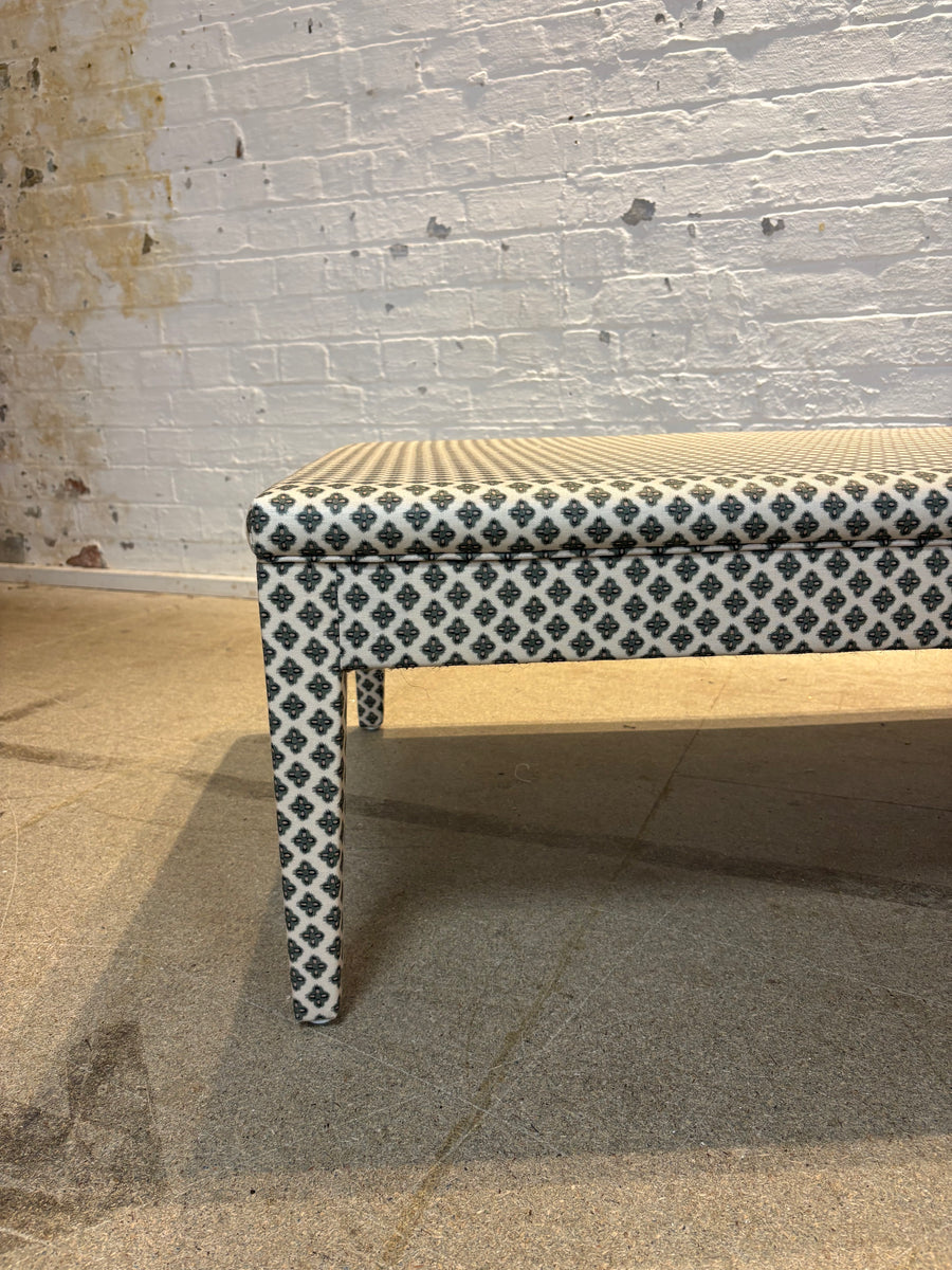 Howe Thimble Knurl Fir - Honey ottoman