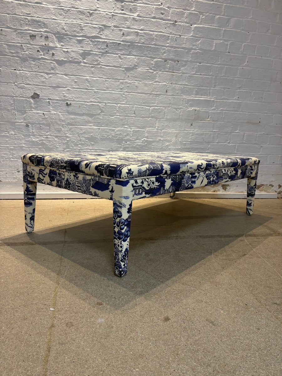 Beata Heuman Willow Ink - Honey ottoman