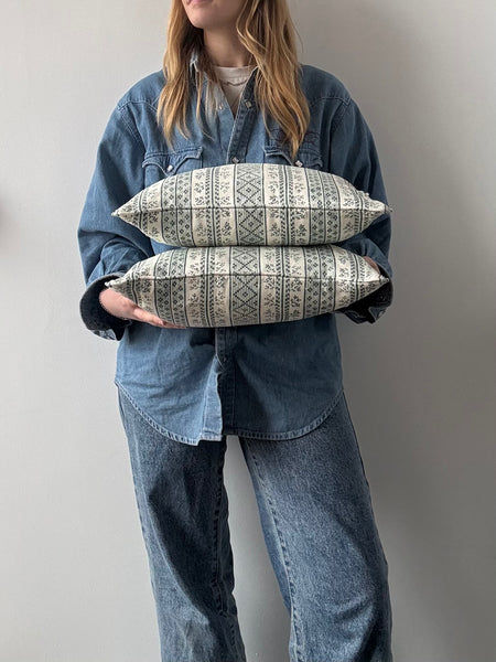 Lumbar cushion Jasper/ Dutch stripe in teal 30 x 40cm (PRICE FOR BOTH)