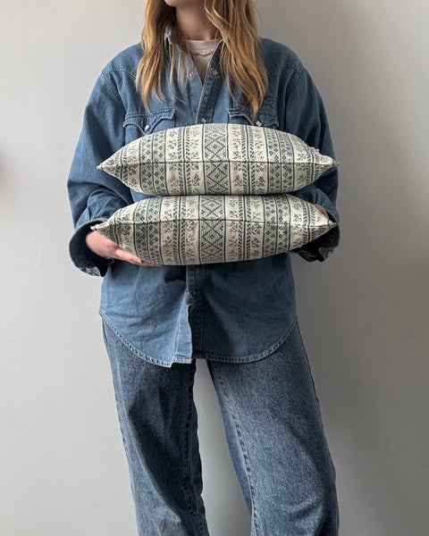 Lumbar cushion Jasper/ Dutch stripe in teal 30 x 40cm (PRICE FOR BOTH)