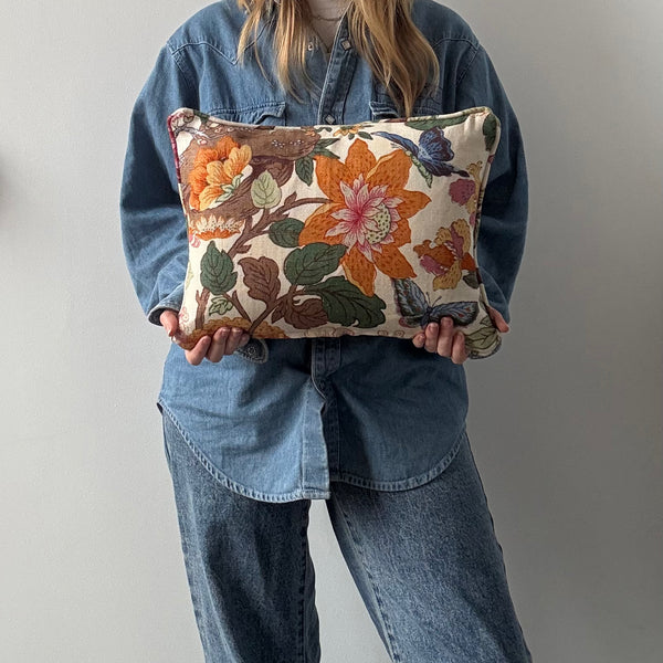 GPJ Baker Lumbar cushion 30 x 40cm