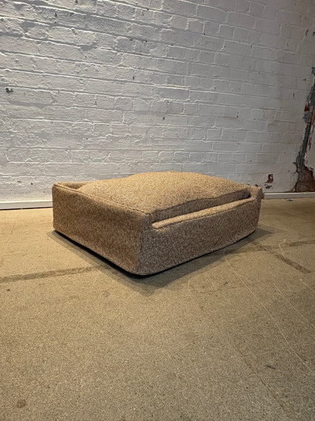 The Roy Dog Bed In Your Choice of Fabric