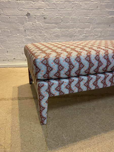 Honey Lux ottoman in Fleurons d’Helene La Folie