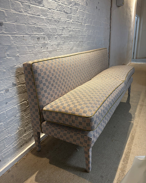 210cm Lucy Banquette in Lucy in Romo, Chia weave 8098/02