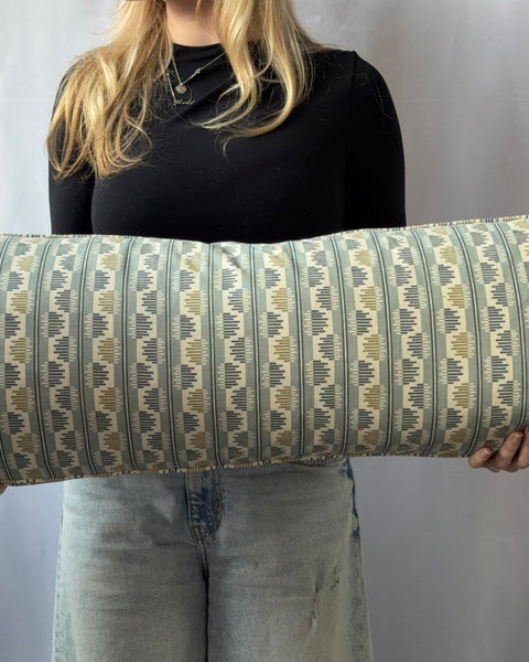 Ian Sanderson Olmo Sea Kelp Bolster 90 x 35 cm