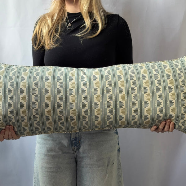 Ian Sanderson Olmo Sea Kelp Bolster 90 x 35 cm