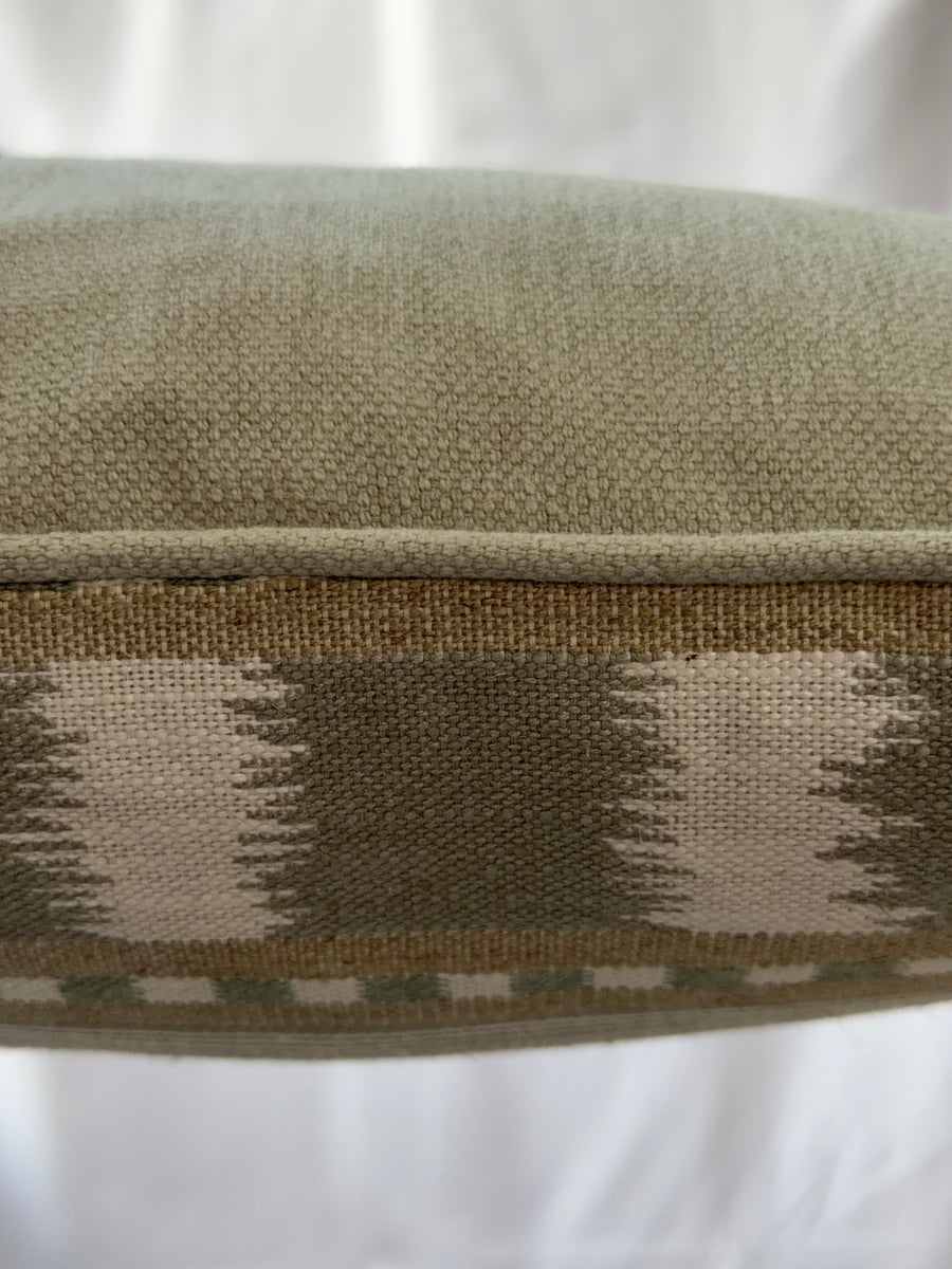 James Hare Paxton Green Lumbar 40 x 30 cm