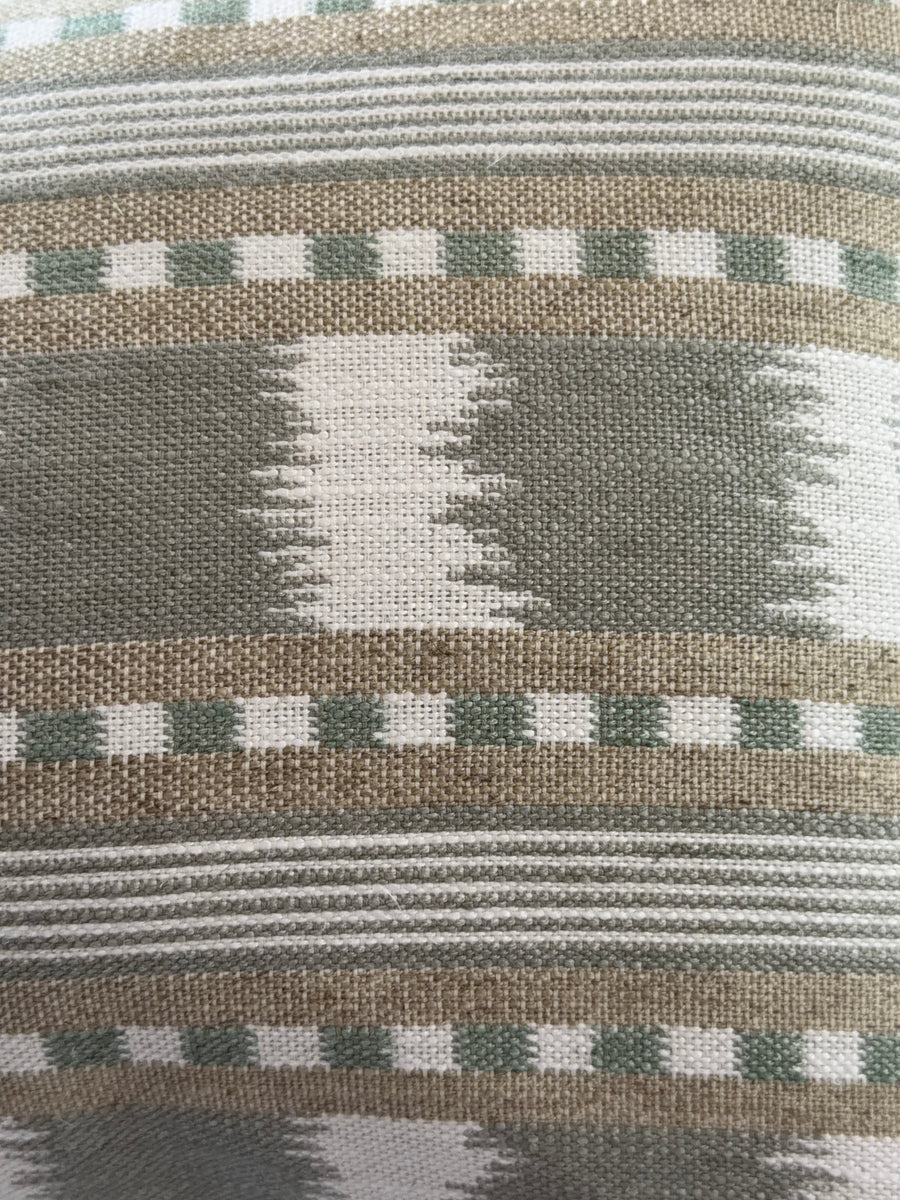 James Hare Paxton Green Lumbar 40 x 30 cm