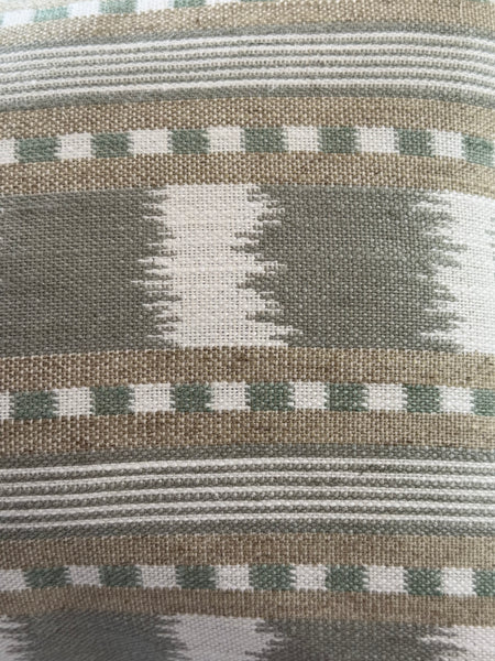 James Hare Paxton Green Lumbar 40 x 30 cm