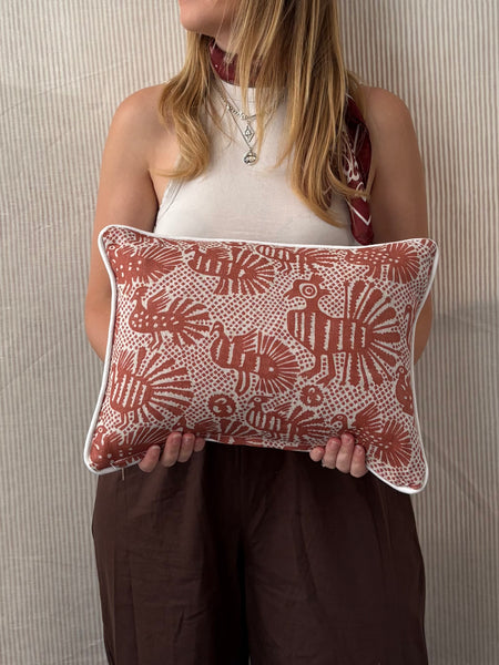 Lumbar cushion 40 x 30cm in Volga