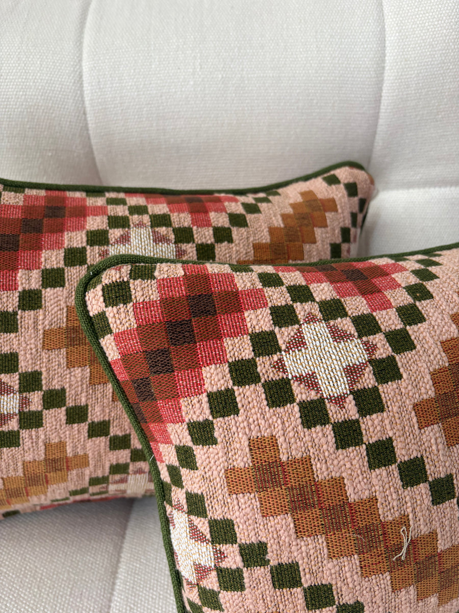Pair of Nobilis Lumbar cushions 40 x 30cm