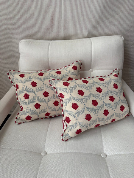 Pair of lumbar cushions 40 x 30cm in Alice Palmer