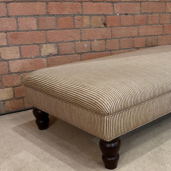 Fermoie Bryher ottoman