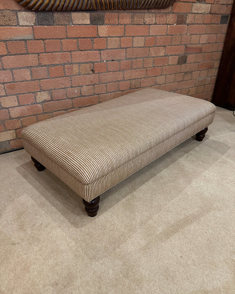 Fermoie Bryher ottoman