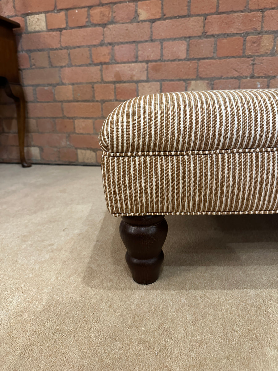 Fermoie Bryher ottoman