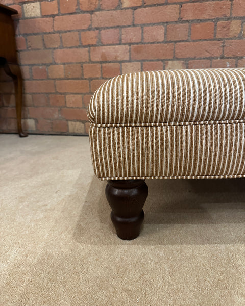 Fermoie Bryher ottoman