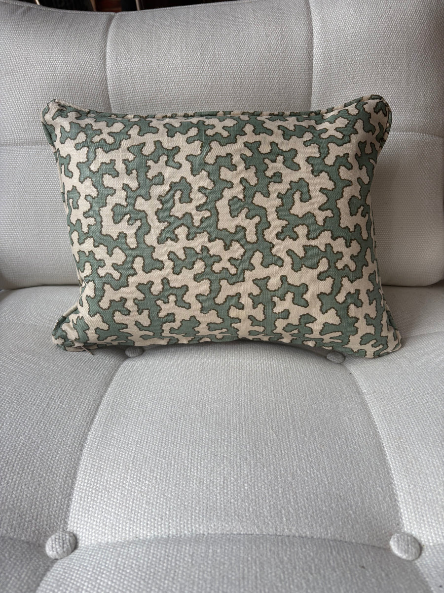 Lumbar cushion in Sibyl Colefax, Aqua Squiggle
