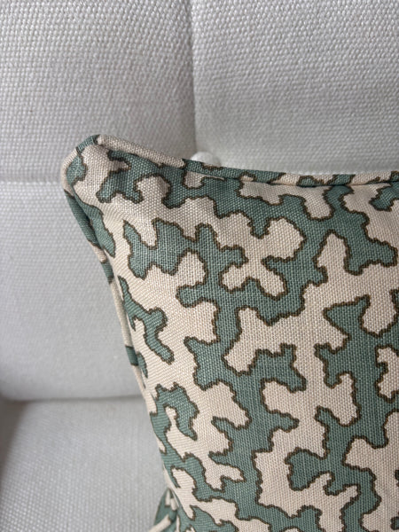 Lumbar cushion in Sibyl Colefax, Aqua Squiggle