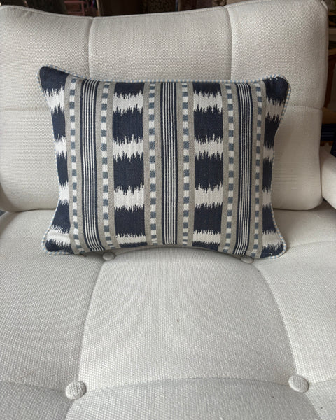 Lumbar cushion in James Hare, Paxton in Blue