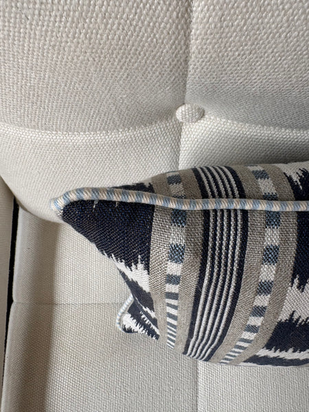 Lumbar cushion in James Hare, Paxton in Blue
