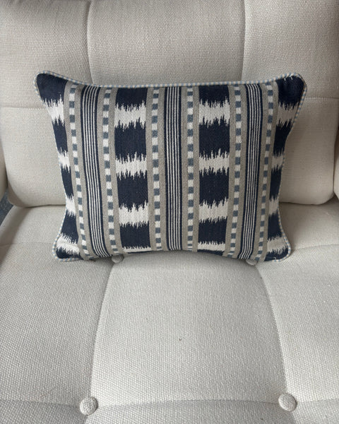Lumbar cushion in James Hare, Paxton in Blue