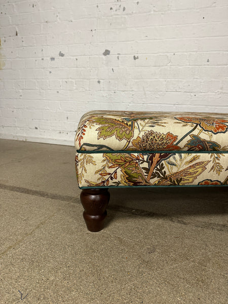 Bryher ottoman in Schumacher Sandoway vine Multi