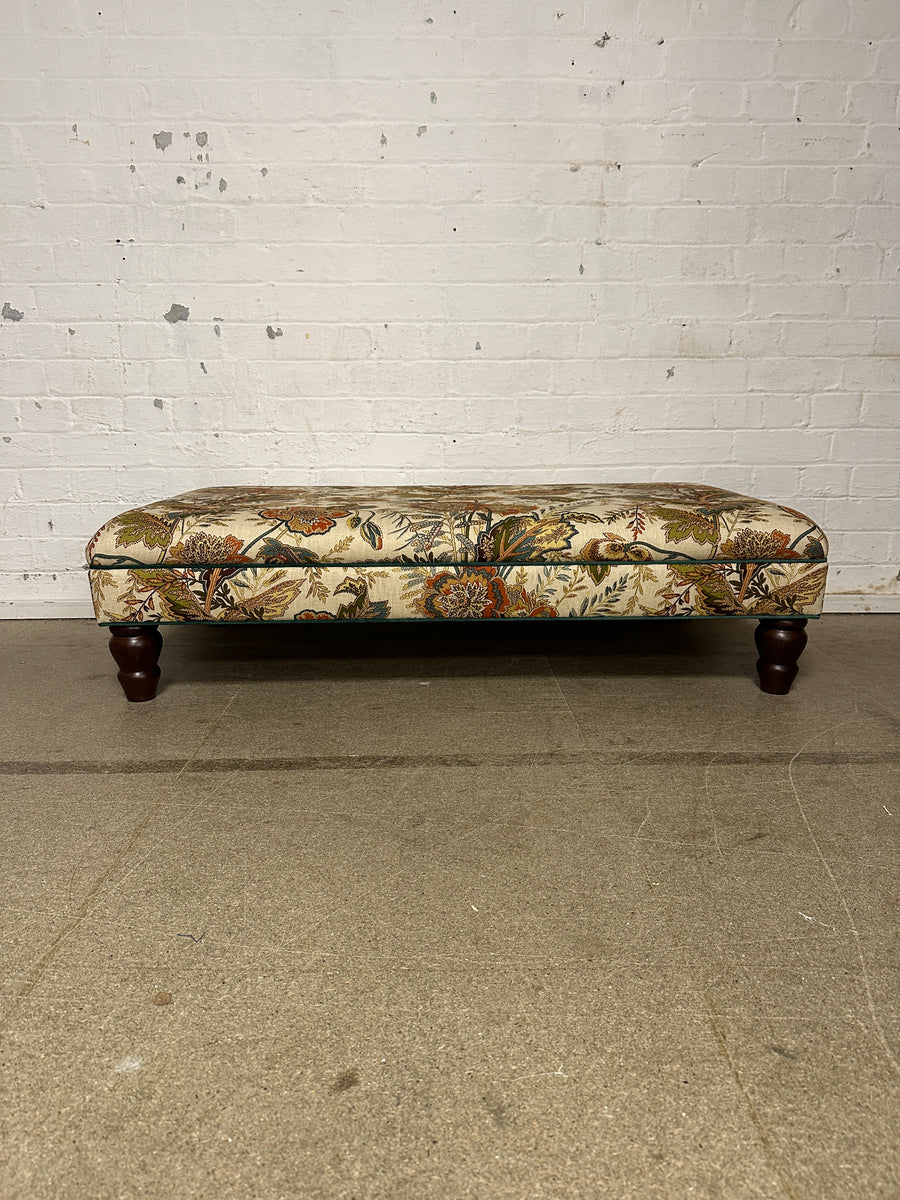 Bryher ottoman in Schumacher Sandoway vine Multi