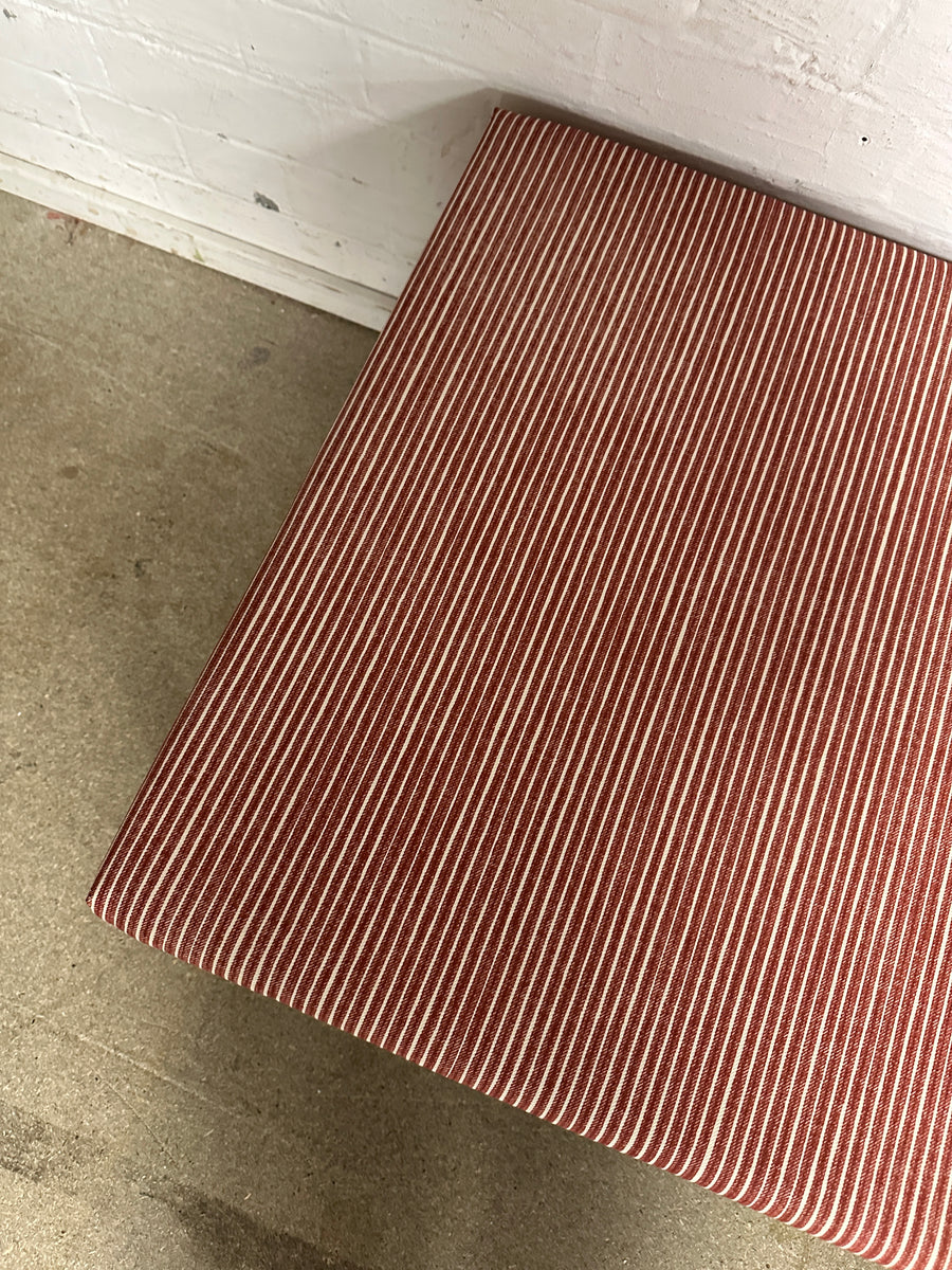 Fermoie Poulton Stripe - Honey ottoman