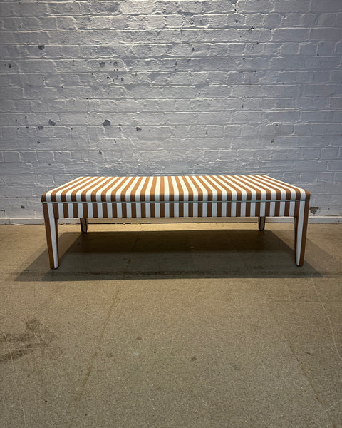 Honey ottoman in Romo, Arie in ginger